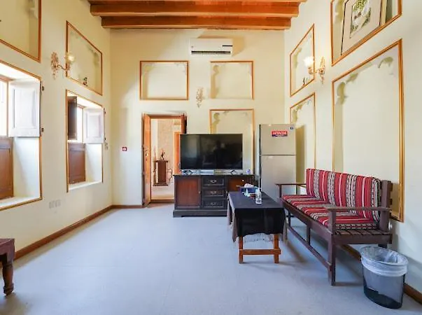 Heritage Home Guest House Дубай